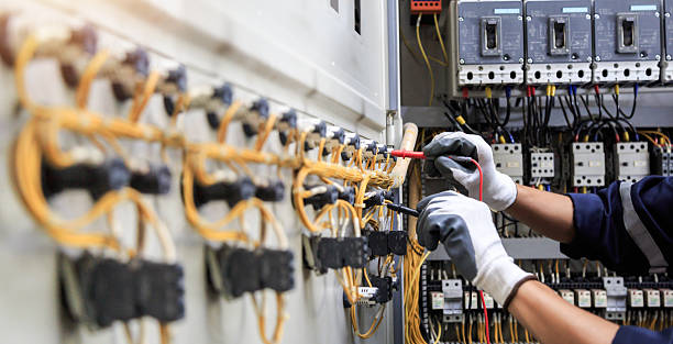 Professional Electrician technician working in South Wilton, CT